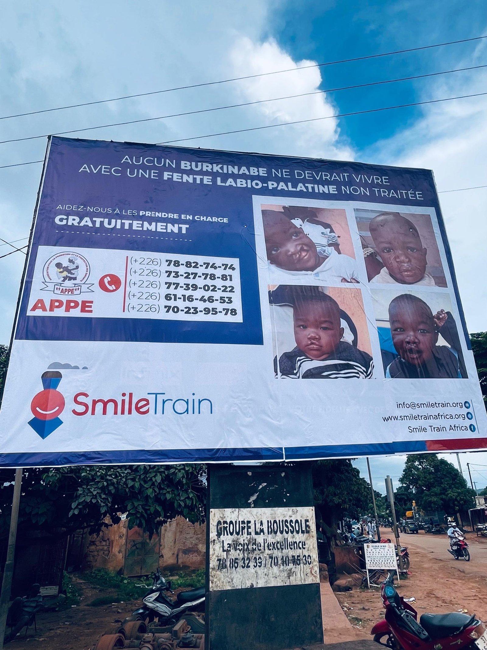 Panneau Publicitaire